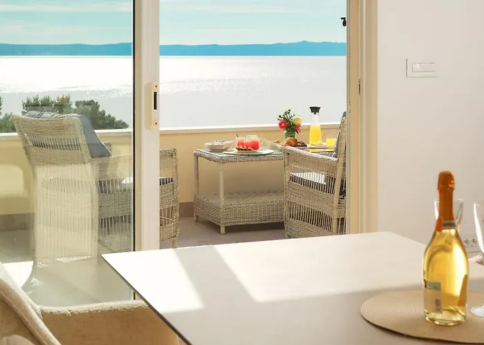 Dreamscape Apartment