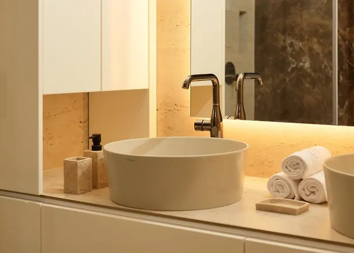 Dreamscape Apartment